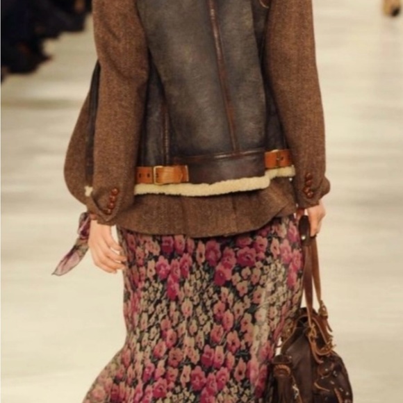 Ralph Lauren Shearling & Leather Full Zip Vest.  NWOT. Heirloom quality - Picture 2 of 13